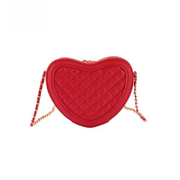 HEART SHAPED CROSSBODY BAG - Ivy & Lane