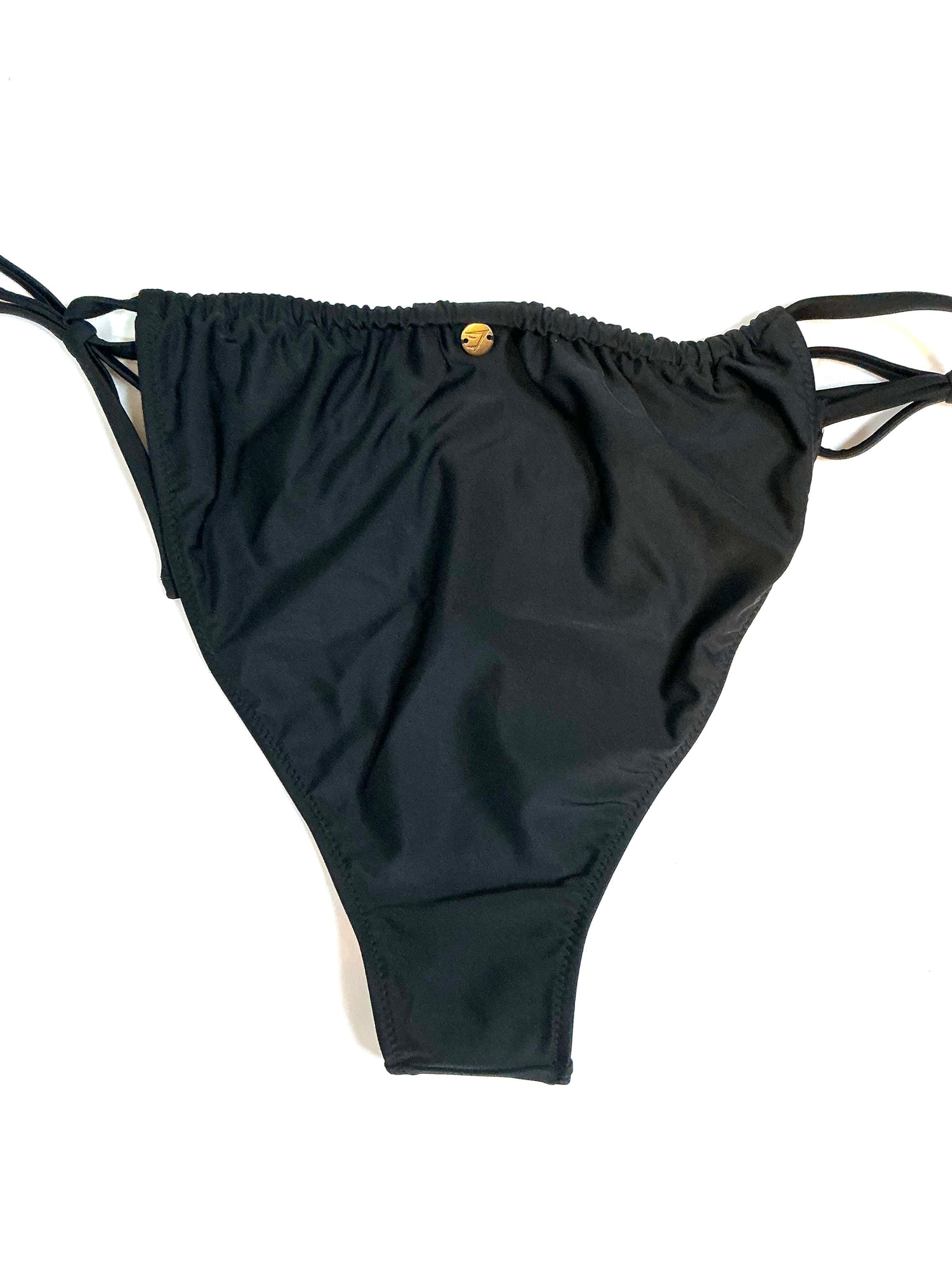 Adjustable Gymshark bikini bottoms for swimwear – secure and stylish fit – Ivy & Lane