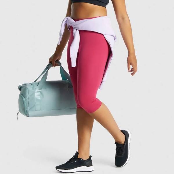 Women’s cropped Gymshark leggings for active and casual wear – comfort stretch – Ivy & Lane