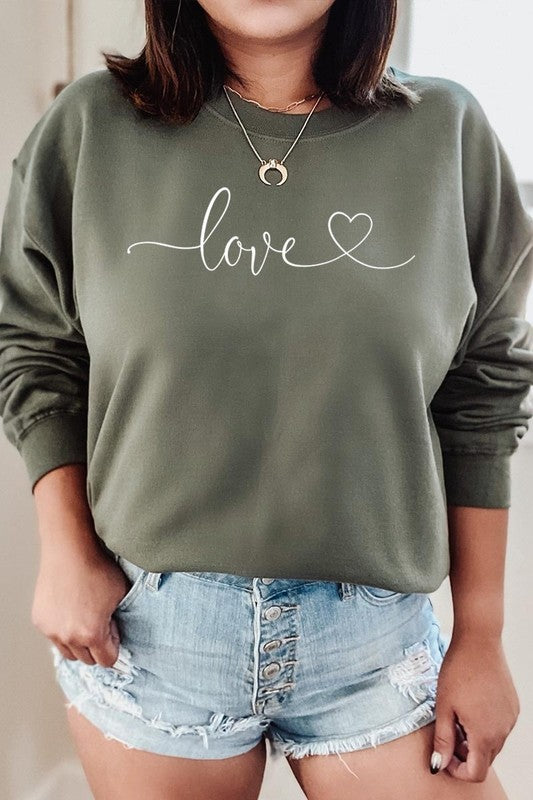 Love With Heart Graphic Plus Fleece Sweatshirt