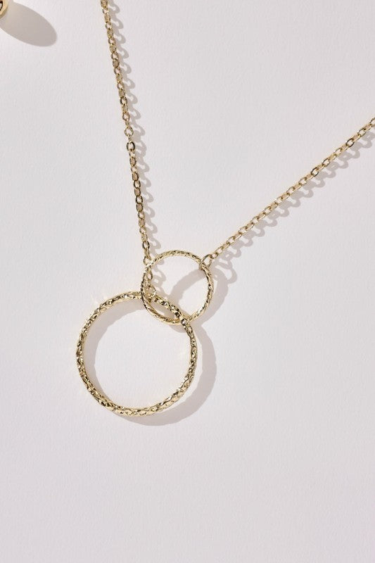 DOUBLE CIRCLE NECKLACE