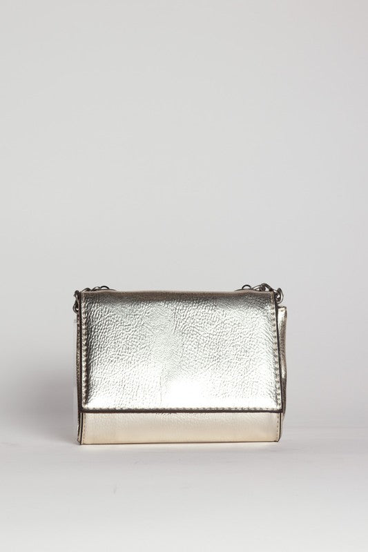 METALLIC CROSSBODY BAG - Ivy & Lane