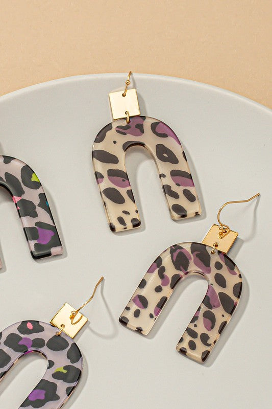 Animal print arch drop earrings - Ivy & Lane