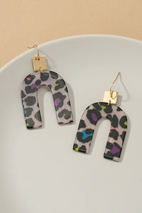 Animal print arch drop earrings - Ivy & Lane