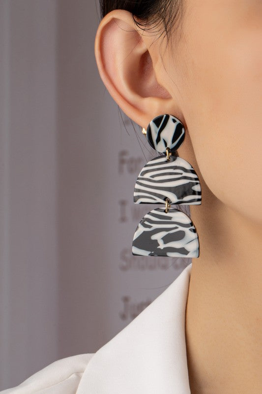 Black and white print geo shape drop earrings - Ivy & Lane