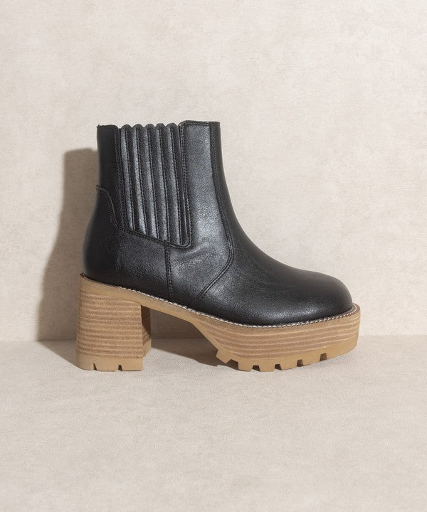 OASIS SOCIETY Aubrey - Platform Paneled Boots - Ivy & Lane