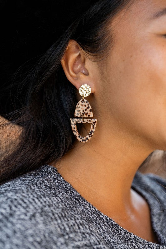 Dangle layered earrings
