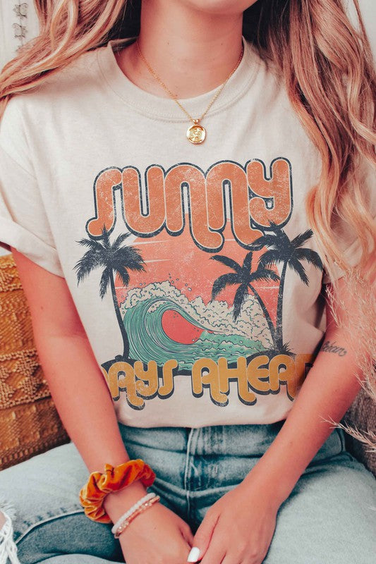 SUNNY DAYS AHEAD GRAPHIC T-SHIRT