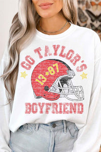 GO TAYLORS BOYFRIEND FOOTBALL GRAPHIC SWEATSHIRT