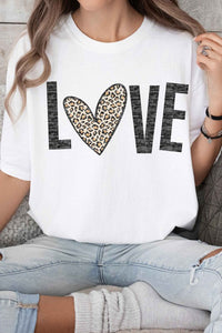 LEOPARD LOVE VALENTINE GRAPHIC TEE