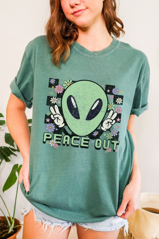 Peace Out Alien Retro Graphic Tee