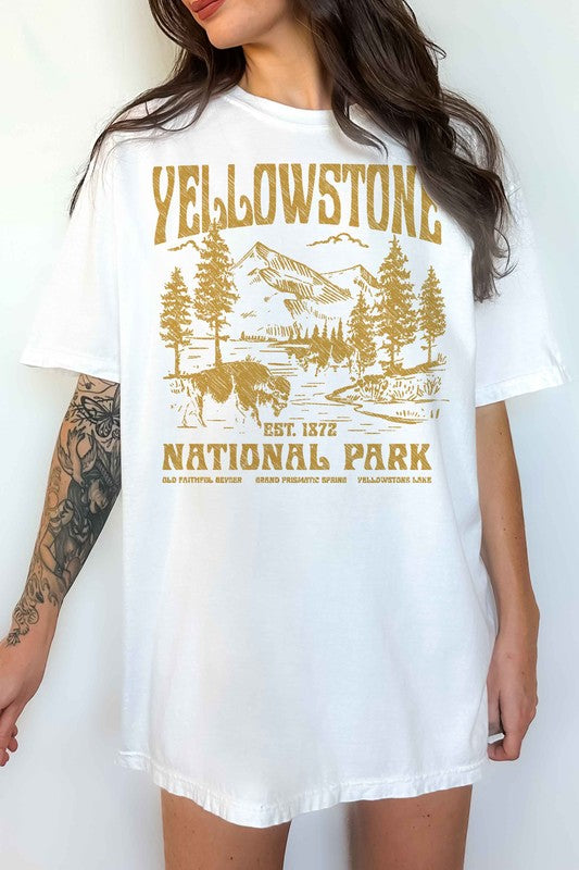 YELLOWSTONE NATIONAL PARK OVERSIZED GRAPHIC TEE
