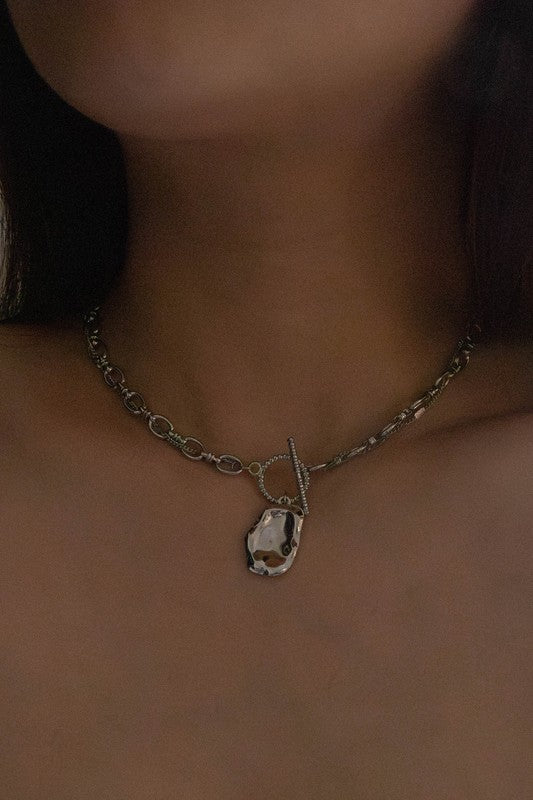 Sculpted Charm Pull Through Necklace