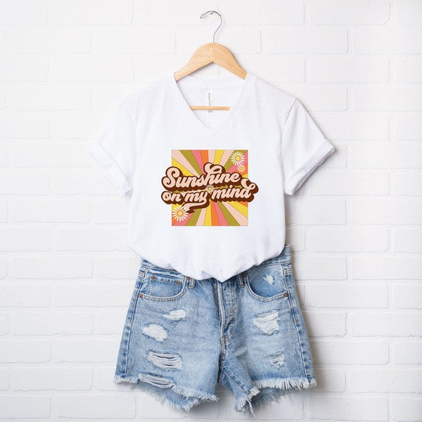 Retro Sunshine On My Mind Graphic V-Neck Tee