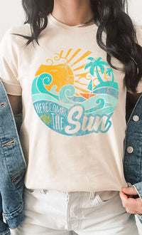 Vintage Here Comes the Sun Beach Graphic Tee PLUS