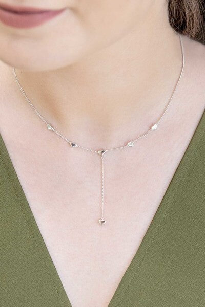 Falling in Love Lariat Necklace - Ivy & Lane
