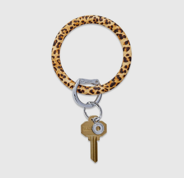 Silicone Big “O” Key Ring Quicksilver Cheetah Print - Ivy & Lane
